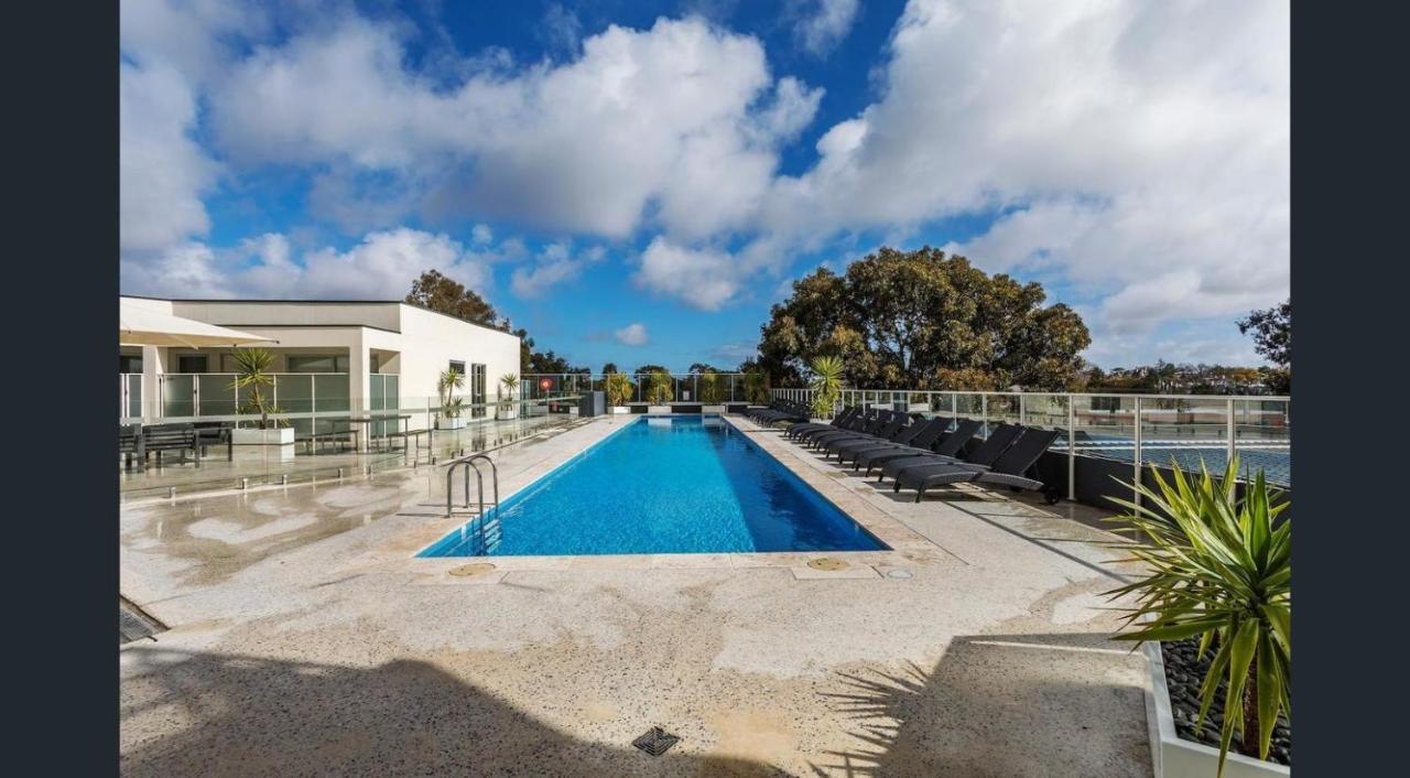 Luxury 2 Bedroom Suite Near Adelaide With A Car Park Broadview Buitenkant foto
